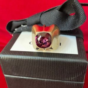 Brand new Gucci crystal Ring Studs Motif